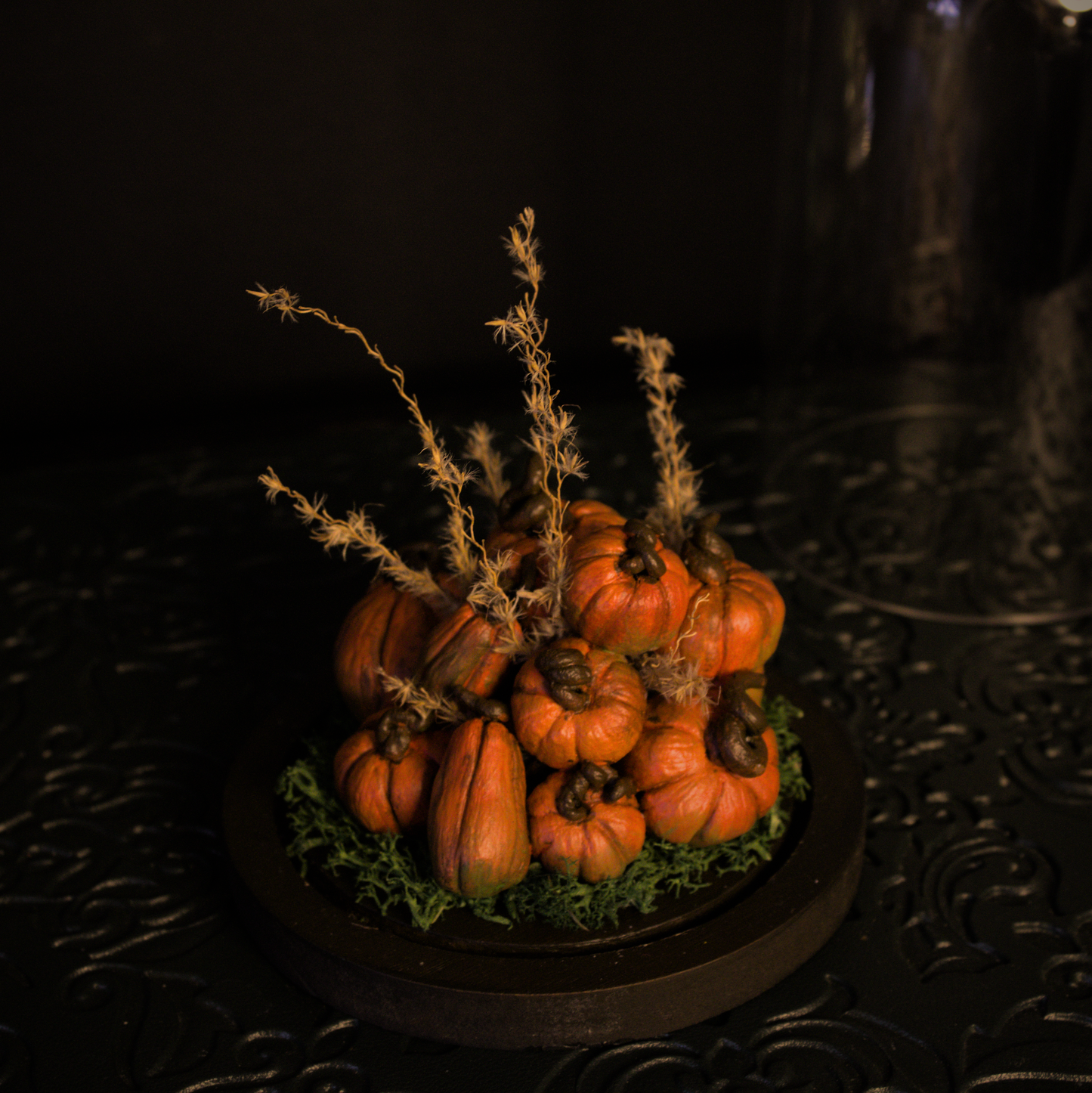 Petite Cloche Automnale – Mont de Citrouilles et Plantes Séchées